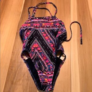 Jolyn "Nico 2" tie swimsuit